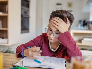 Dislexia infantil: como identificar os sinais e quando procurar especialista